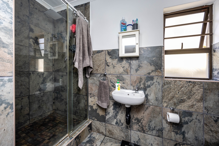 3 Bedroom Property for Sale in Nahoon Valley Park Eastern Cape